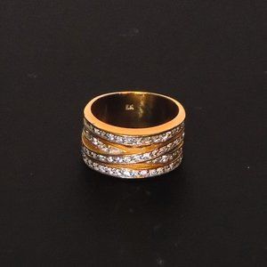 Vintage Signed EK Size 9-1/2 Ring Band with 4 CZ Studded Open & Bisecting Bands